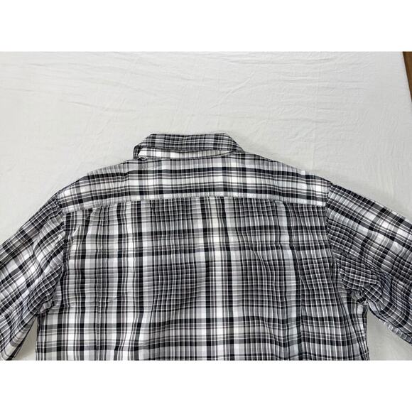 Columbia Long Sleeve Button Front Vented Fishing Shirt. Gray Plaid, Size S. EUC! - Picture 7 of 7